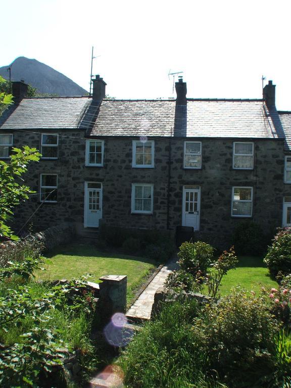 Pen Llyn Quarryman'S Cottage Trefor  Экстерьер фото