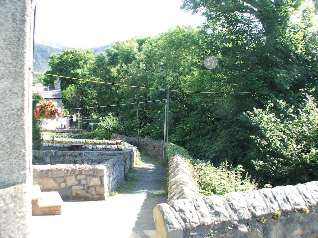 Pen Llyn Quarryman'S Cottage Trefor  Экстерьер фото